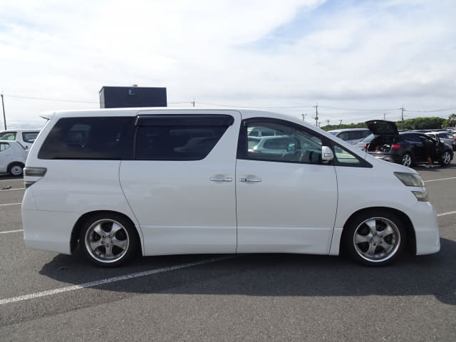 TOYOTA Vellfire thumbnail 6