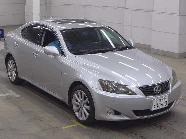 LEXUS IS thumbnail 6