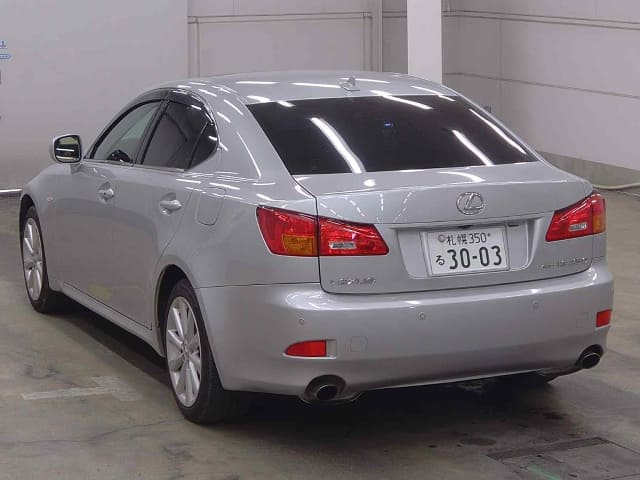 LEXUS IS thumbnail 5