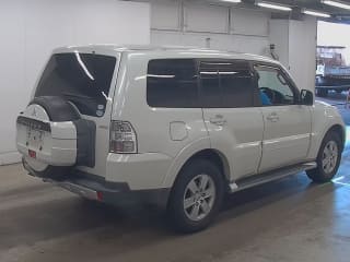 2008 MITSUBISHI Pajero