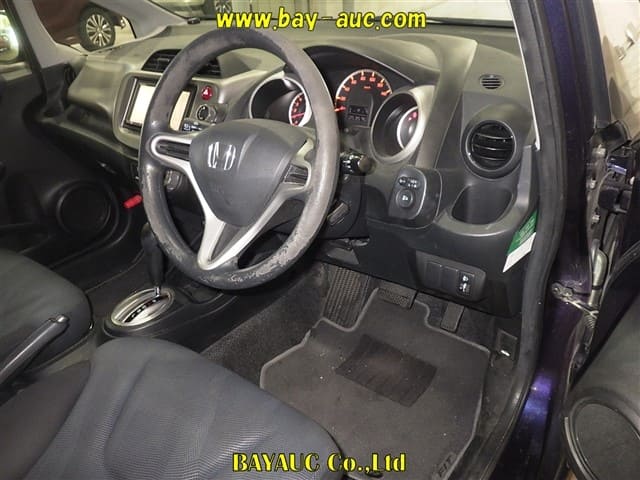 HONDA Fit thumbnail 3