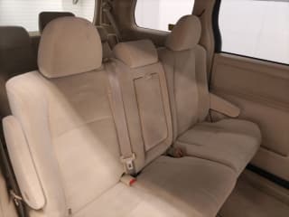 2010 TOYOTA Alphard