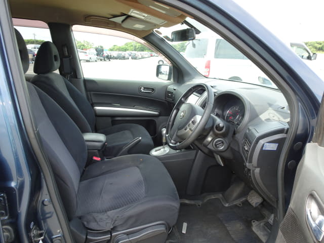 NISSAN X-Trail thumbnail 25