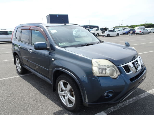 NISSAN X-Trail thumbnail 7