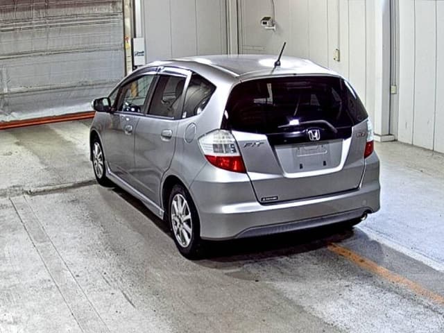 HONDA Fit thumbnail 5