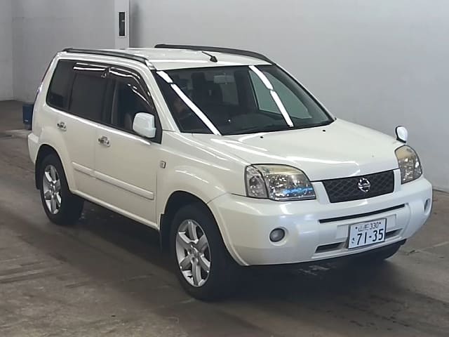NISSAN X-Trail thumbnail 6
