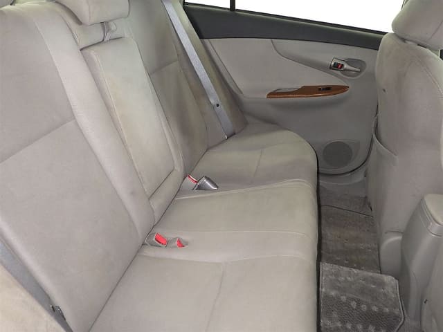 TOYOTA Corolla Axio thumbnail 4