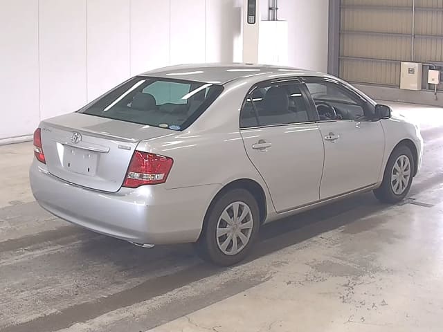 TOYOTA Corolla Axio thumbnail 2