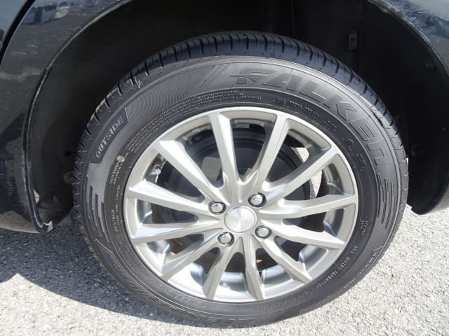 TOYOTA Ractis thumbnail 10