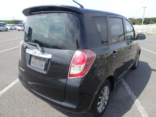 2010 TOYOTA Ractis