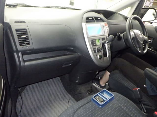 TOYOTA Ractis thumbnail 52