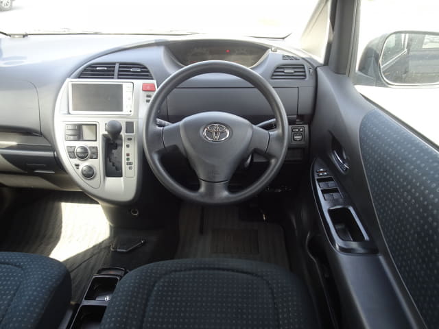 TOYOTA Ractis thumbnail 31