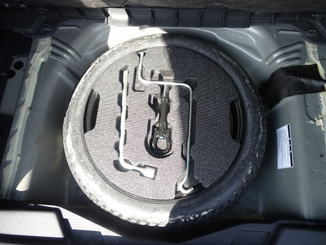 TOYOTA Ractis thumbnail 30