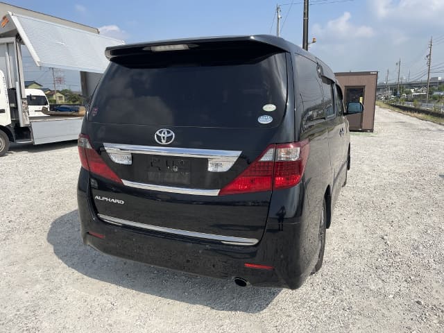 TOYOTA Alphard thumbnail 5