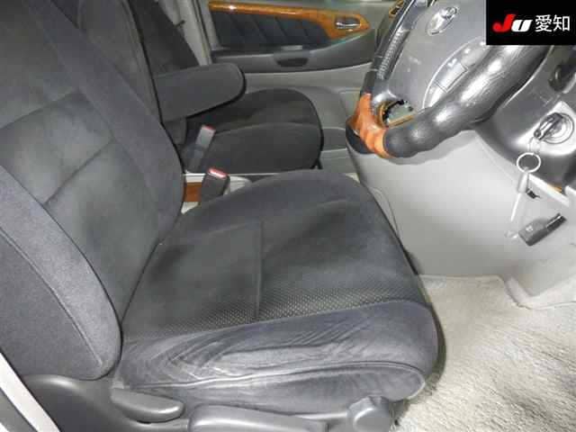 TOYOTA Alphard thumbnail 6