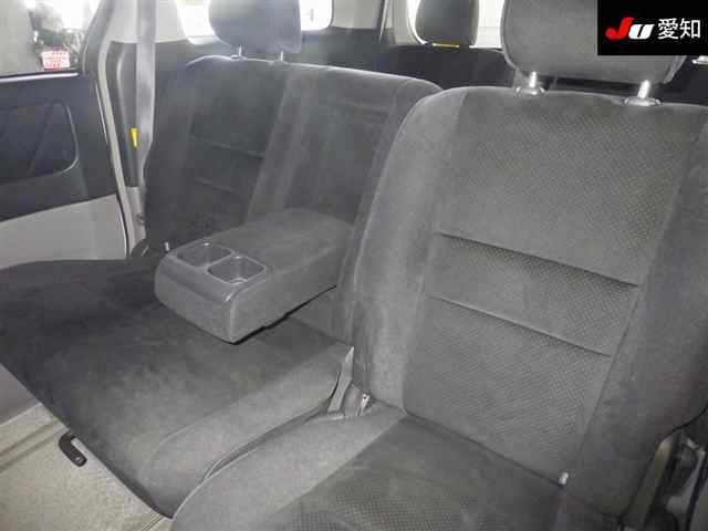 TOYOTA Alphard thumbnail 5