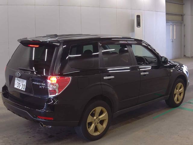 SUBARU Forester thumbnail 2