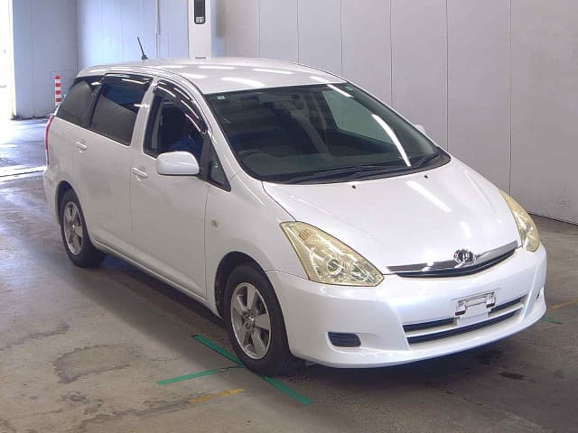 TOYOTA Wish thumbnail 5