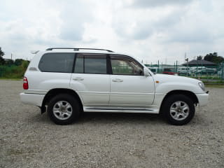 2002 TOYOTA Land Cruiser