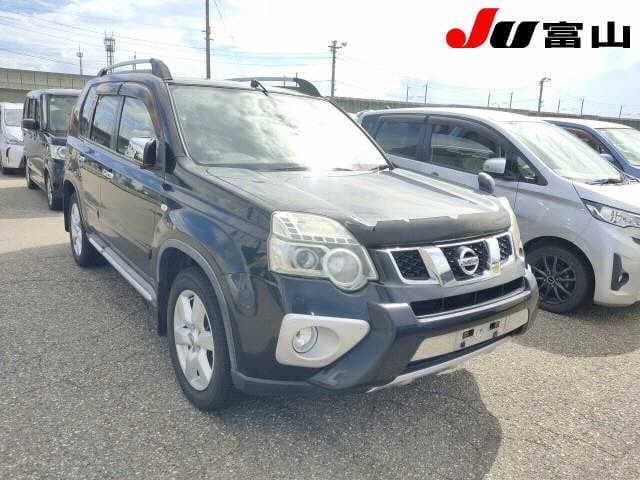 NISSAN X-Trail thumbnail 5