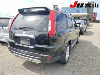 2011 NISSAN X-Trail