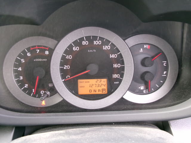 TOYOTA RAV4 thumbnail 34