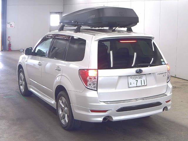 SUBARU Forester thumbnail 5
