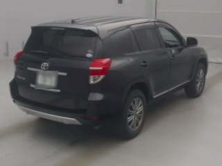 2010 TOYOTA Vanguard