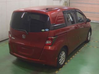 2011 HONDA Freed Spike
