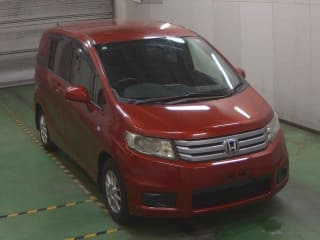 2011 HONDA Freed Spike