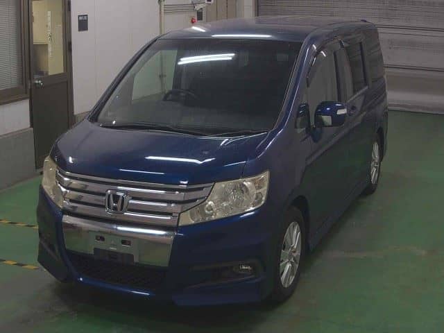 2010 HONDA Step WGN