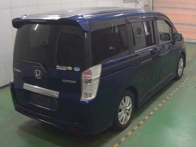 HONDA Step WGN thumbnail 2