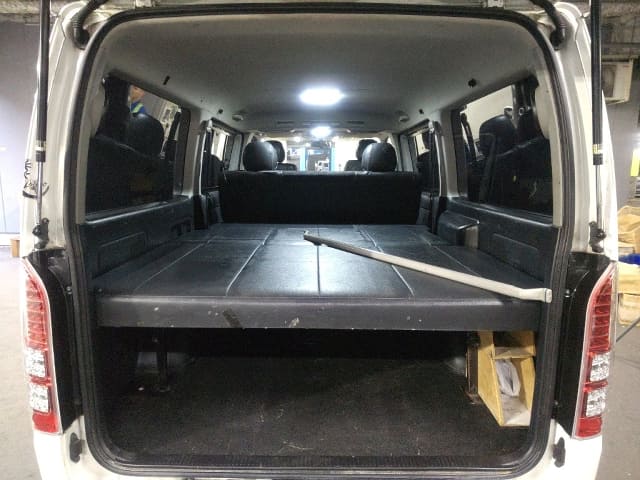 TOYOTA Regiusace Van thumbnail 5