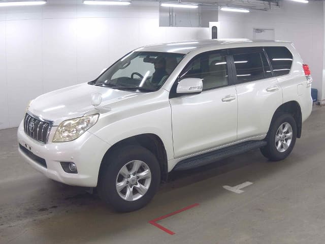 2011 TOYOTA Land Cruiser Prado