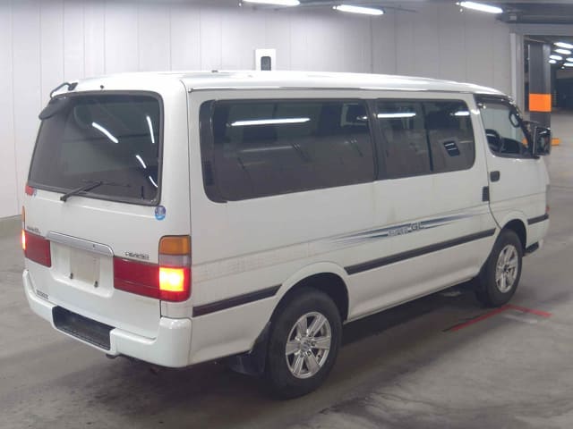 TOYOTA Hiace Van thumbnail 2