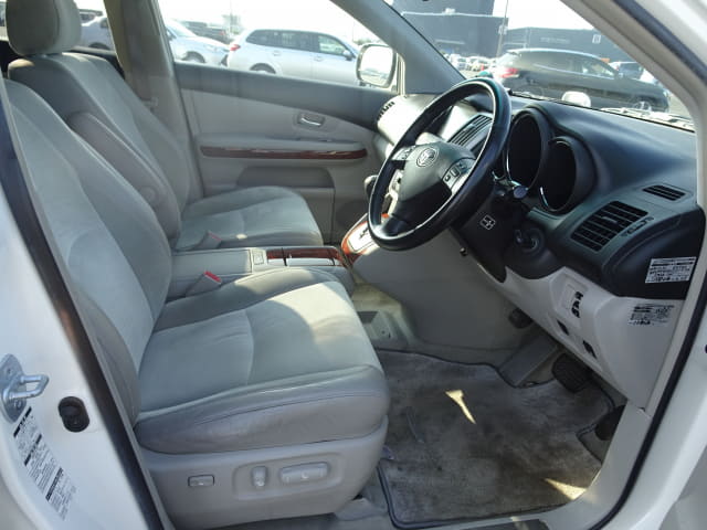 TOYOTA Harrier thumbnail 25