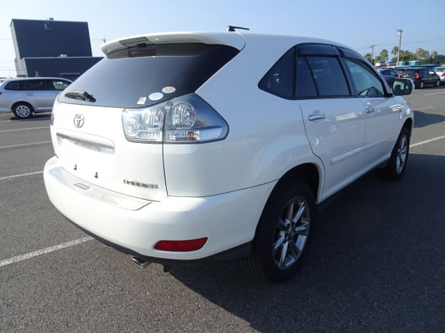 TOYOTA Harrier thumbnail 5