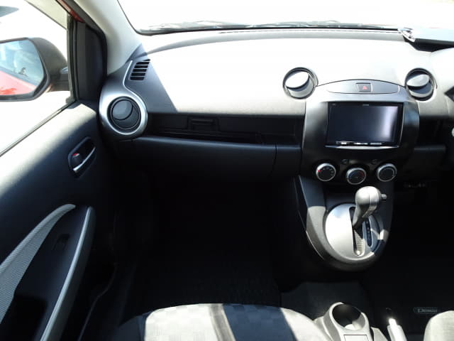 MAZDA Demio thumbnail 33