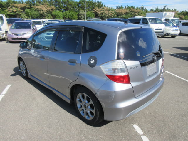 HONDA Fit thumbnail 3