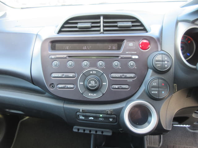 HONDA Fit thumbnail 35