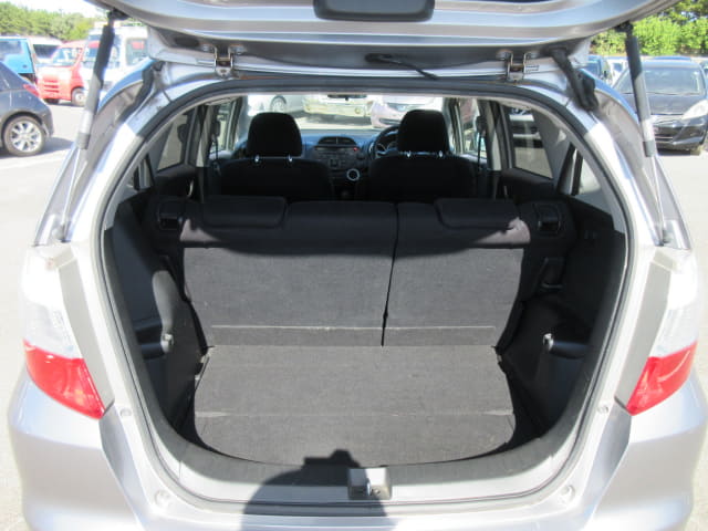 HONDA Fit thumbnail 28