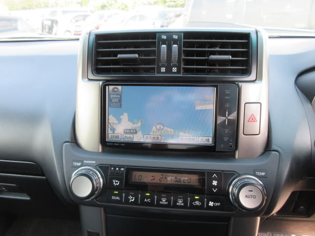 TOYOTA Land Cruiser Prado thumbnail 36
