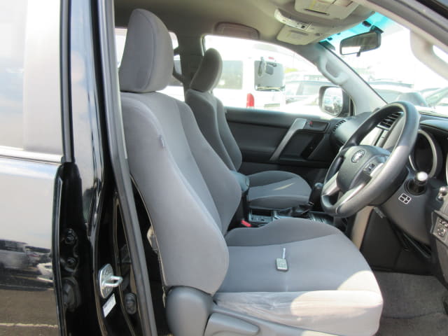 TOYOTA Land Cruiser Prado thumbnail 25