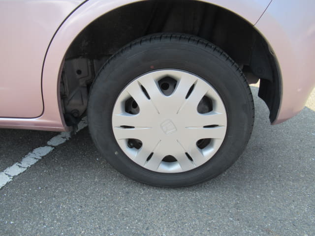 HONDA Fit thumbnail 10