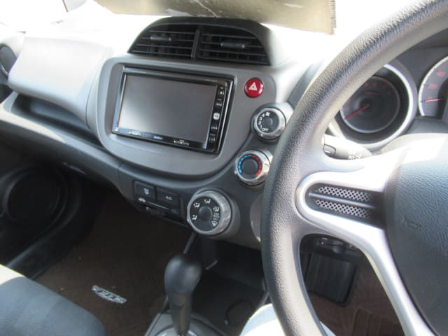 HONDA Fit thumbnail 35