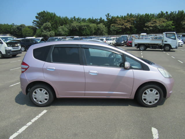 HONDA Fit thumbnail 6