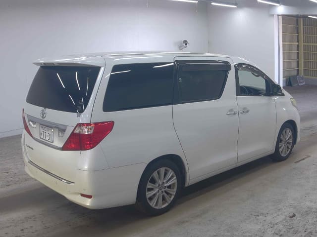 TOYOTA Alphard thumbnail 2
