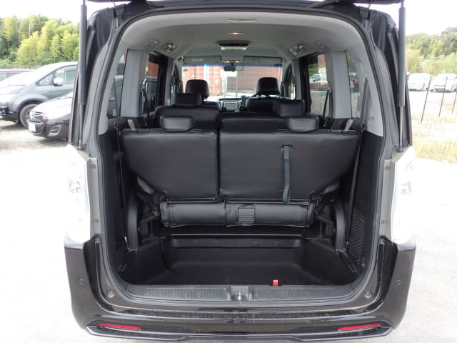 HONDA Step WGN thumbnail 30