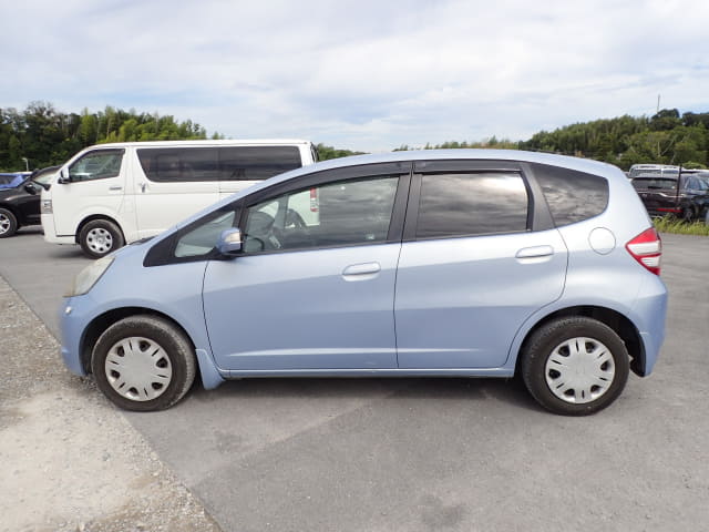 HONDA Fit thumbnail 2