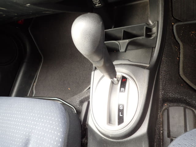 HONDA Fit thumbnail 38